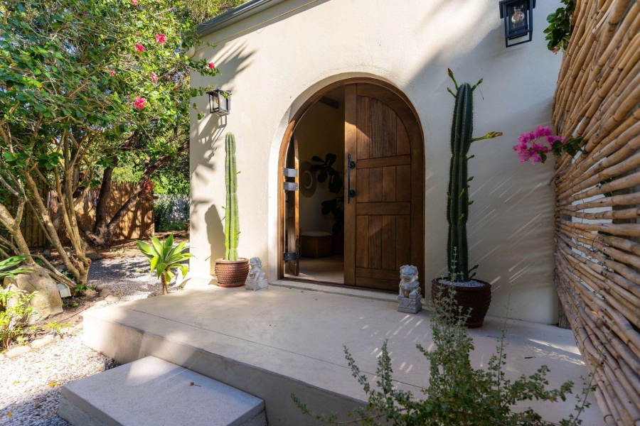 6 Bedroom Property for Sale in Hout Bay Western Cape